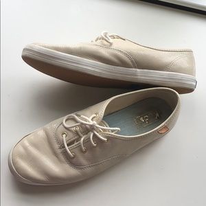 Keds Champion Pretty Leather Natural. Bundle!